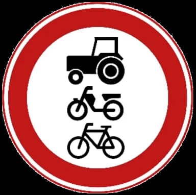 Verkeersbord C9: Gesloten voor ruiters, vee, wagens, landbouw- en bosbouwtrekkers, motorrijtuigen met beperkte snelheid, mobiele machines, brommobielen, fietsen, snorfietsen, bromfietsen en gehandicaptenvoertuigen